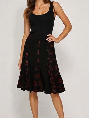 FINAL TOUCH Black and Red Floral Embroidered Gothic A-line Skirt